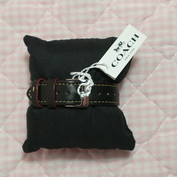 Disney x Coach Black Minnie Mouse Watch - Picture 3 of 6